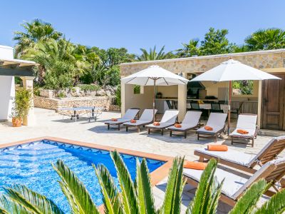 Villa pool Ibiza